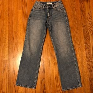 Women’s blue straight leg jeans 90s style, size 24